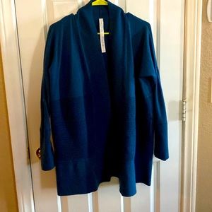 Lululemon Sit in Lotus Wrap size 8